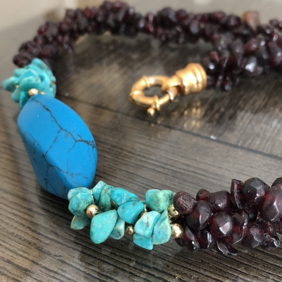Vintage Rough Cut Garnet, Turquoise and Howelite Necklace - Picture 14 of 14